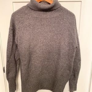 ARITZIA - Babaton Becca Turtleneck sweater - GREY - Size XS